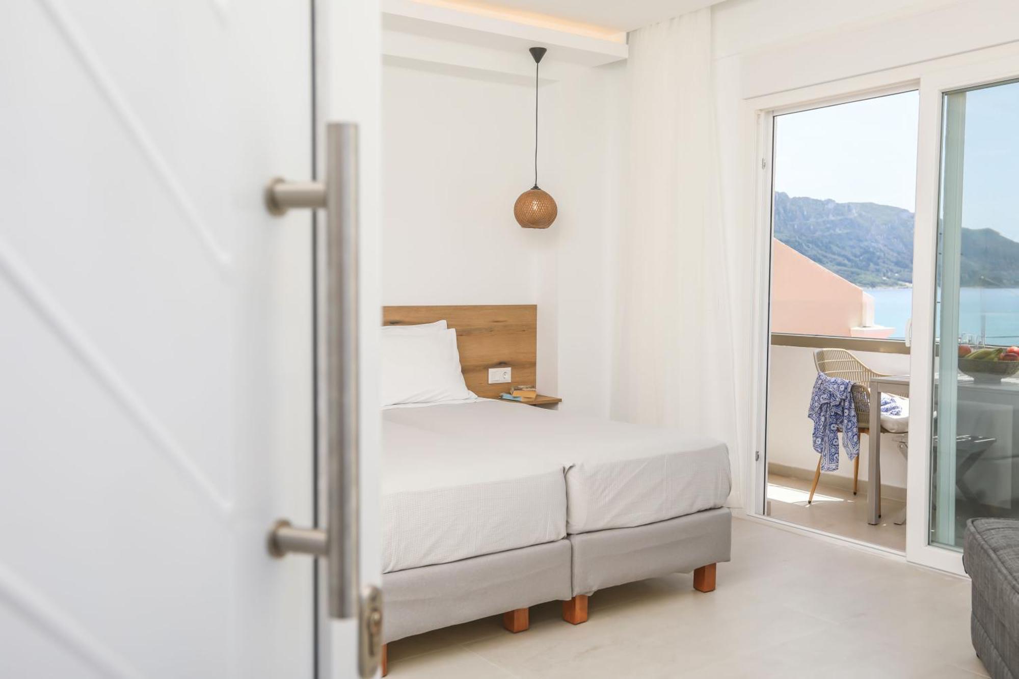 Magdachris Luxury Rooms 圣佐治欧斯帕贡 外观 照片